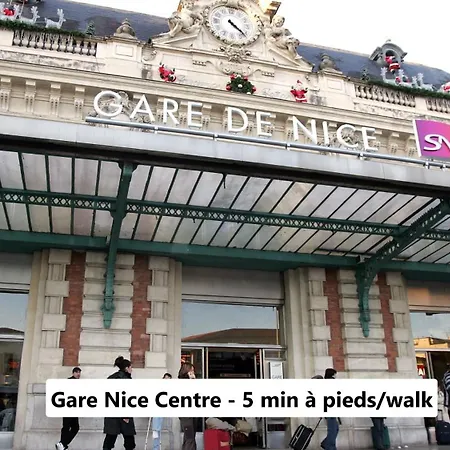 Big Flat - Le Cala - Hypercentre - 4 Chambres, 13 Personnes, Proche Gare Et Parking, Wifi, Air Conditioning L Groupe L Business L Famille דירה