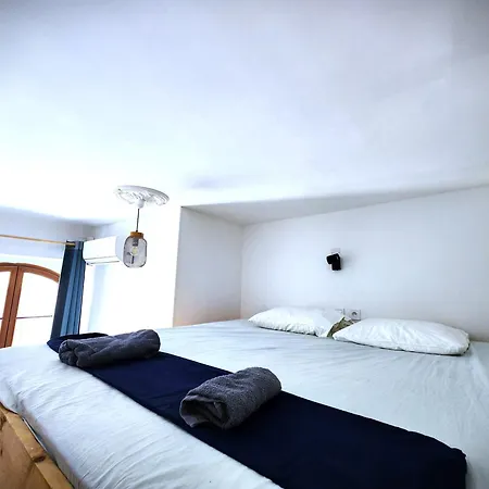 Big Flat - Le Cala - Hypercentre - 4 Chambres, 13 Personnes, Proche Gare Et Parking, Wifi, Air Conditioning L Groupe L Business L Famille דירה *